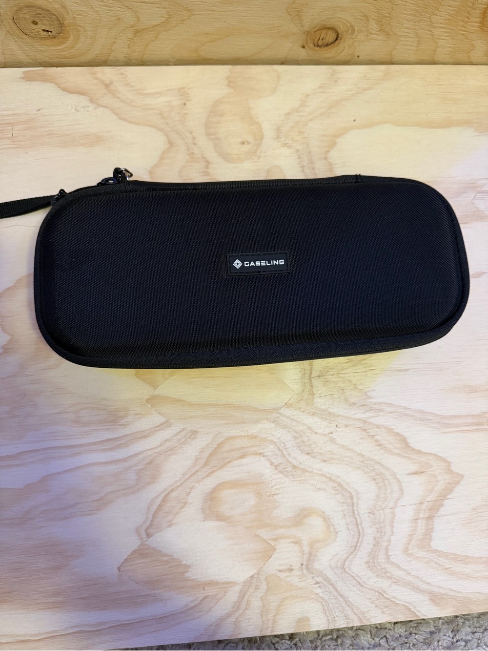 Caseling hard black EVA material case for traveling with electronics